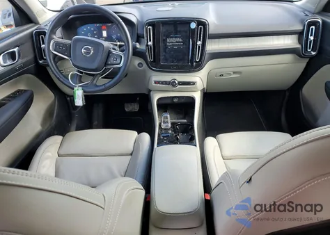 2020 Volvo Xc40 T5 Inscription из США, поврежденный, VIN YV4162UL7L2320358